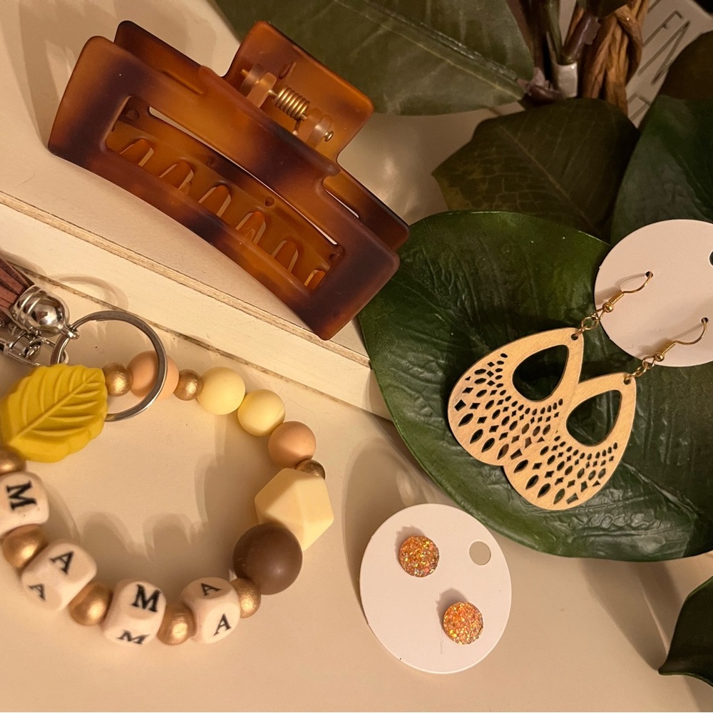 Neutral Mama Gift Set